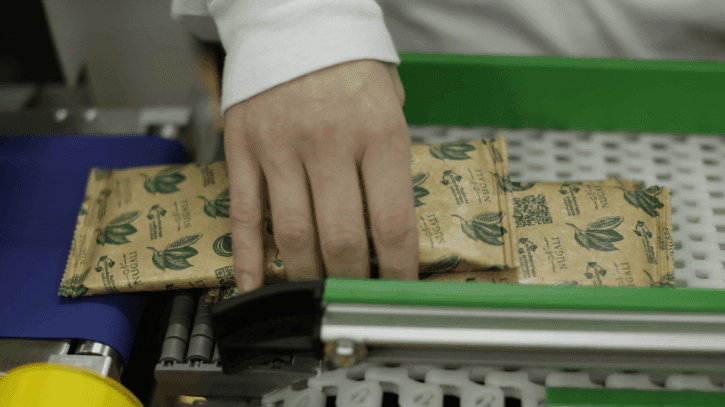 nugali chocolates plastico zero