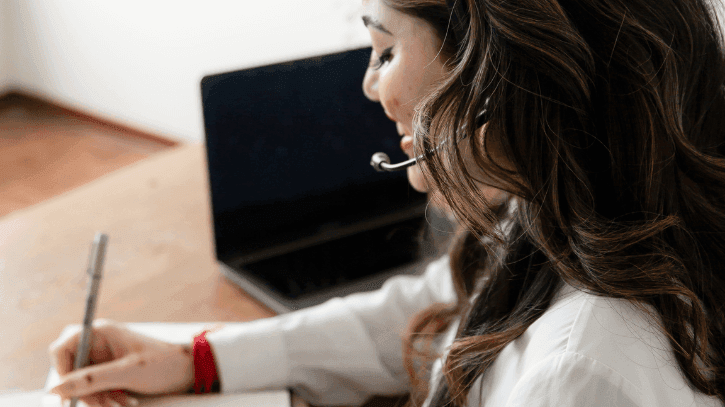 Atendimento pesa na compra para 97% dos brasileiros, aponta pesquisa