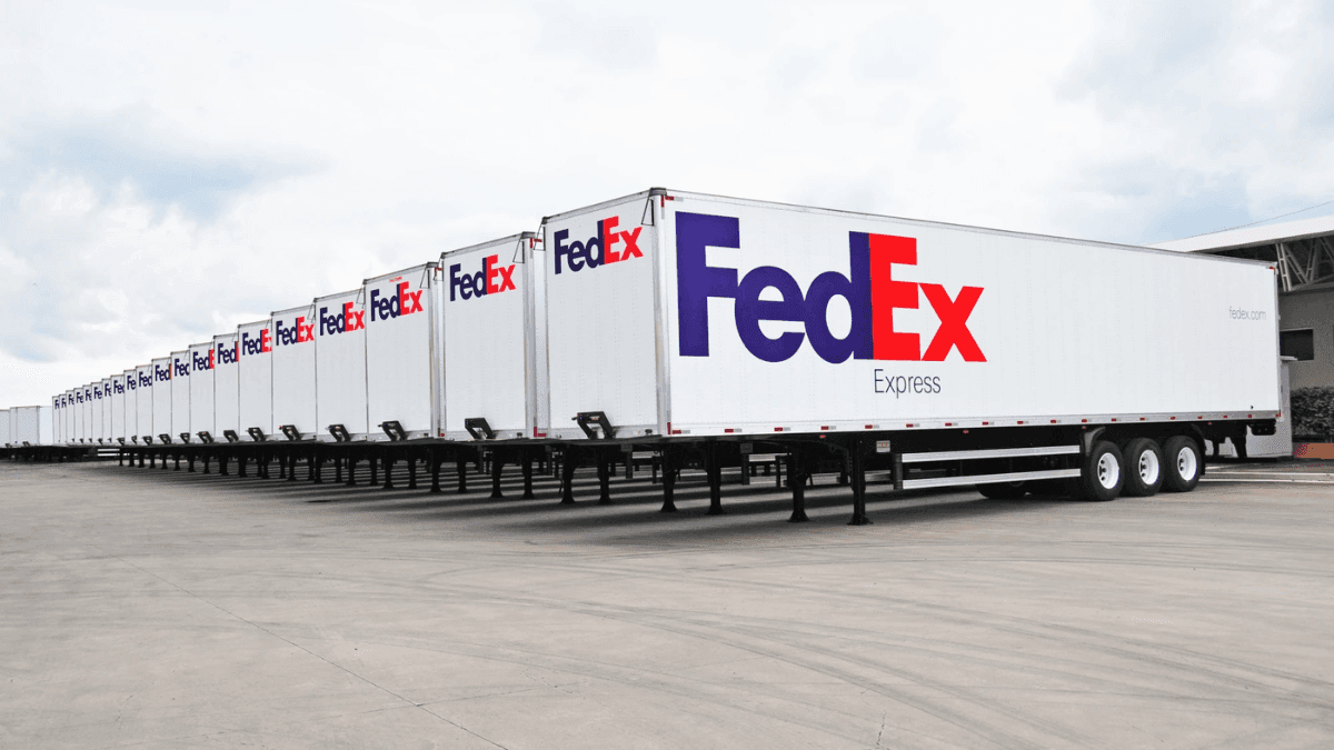 FedEx amplia rede rodoviária internacional na América do Sul com nova conexão logística entre Brasil e Paraguai.