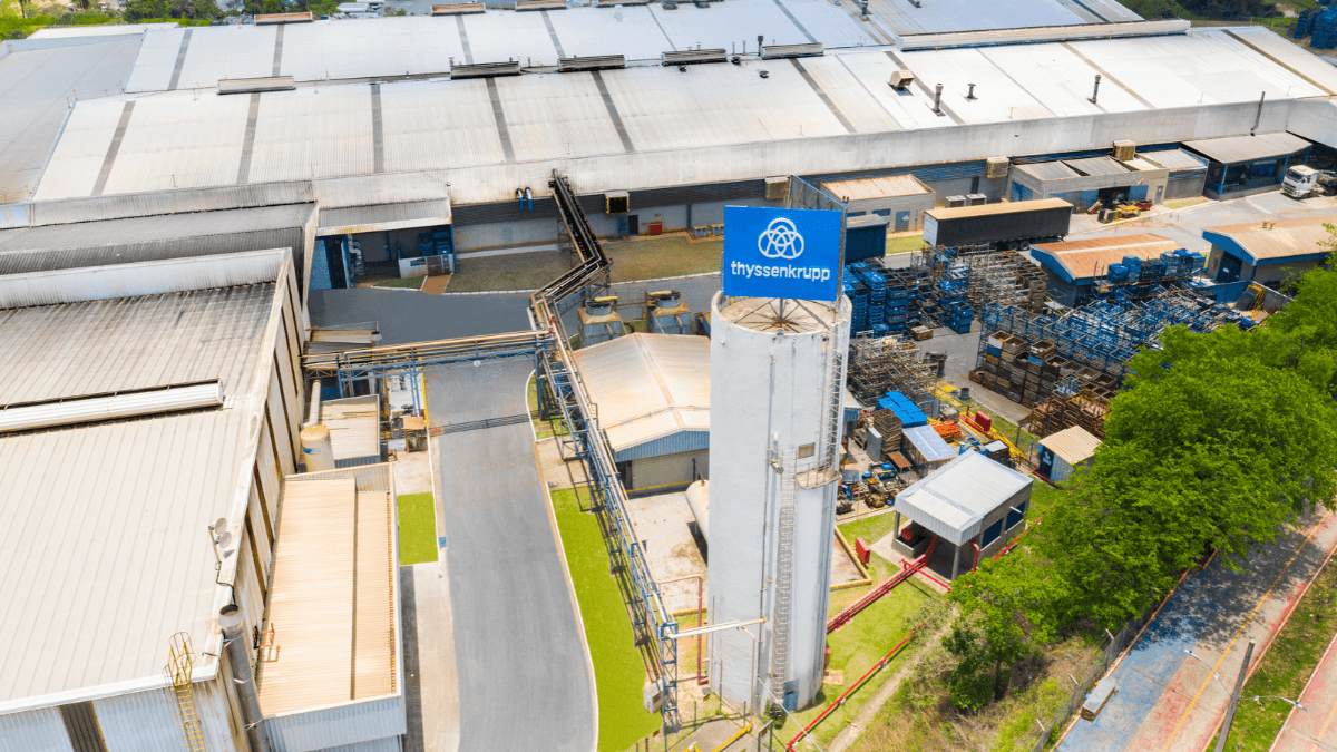 Planta industrial da thyssenkrupp em Ibirité, Minas Gerais, onde foi inaugurado o Centro de Desenvolvimento Prático de 6S.