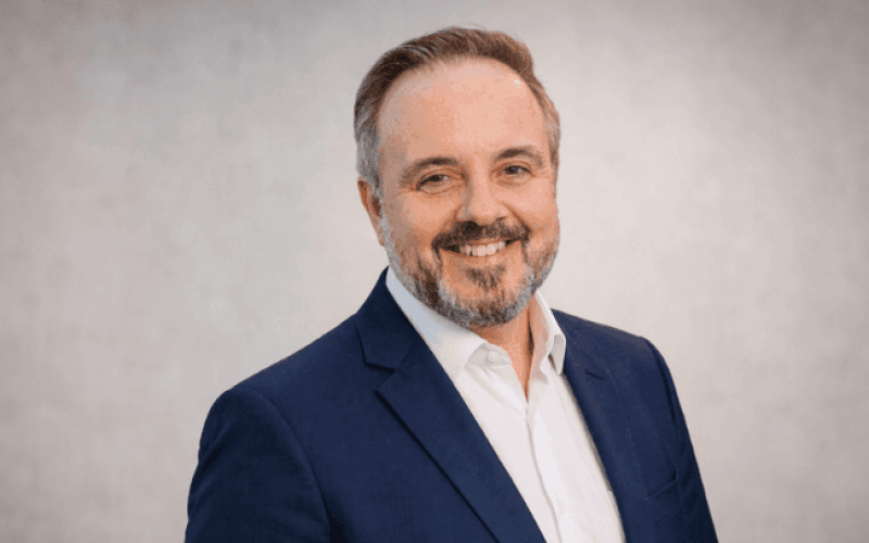 CEO-unicred-rlackxvyfsgg9kp4nywxi9x3dwfl2nwd4xuad5olfs Home V3