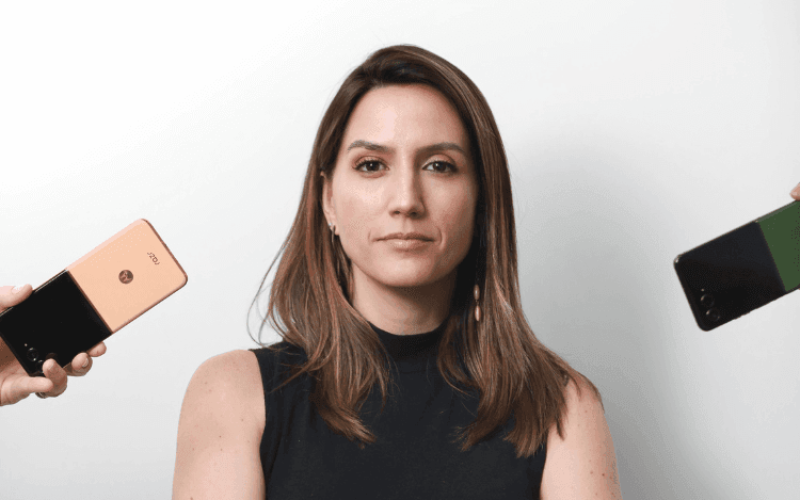 Stella-Colucci-Motorola-Brasil-Marketing-Identidades-de-Sucesso-qwcb14m6lwmytntmvxlsbr66jj0x8a8j1wt9ts5rpk Home V3