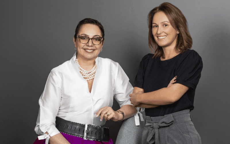 Tania-Cosentino-Microsoft-qxzf5ybdnztiddf4sqy5p9wpoa5v2uuao6rzyzk70o Home V3