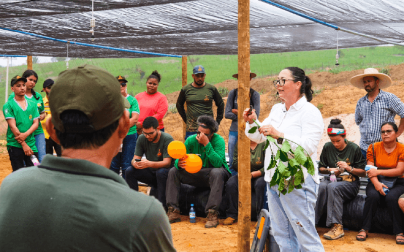 apui-cafe-we-make-change-r7en23po0hm481056fnu0n58saywyo4f9i2lc2ir2g Home V3