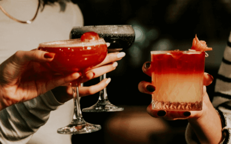 bebida-adulterada-rd5w2030yj5gdch2rznaywiqu5yy9e82rrru1epc3s Home V3