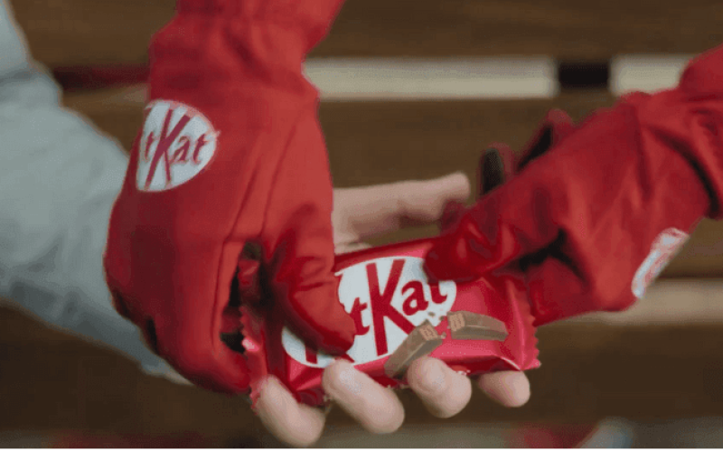 kitkat-formula-1-rekbkn7efu7edjee7mfa5vlf0djiu7i4r0k4qusk94 Home V3