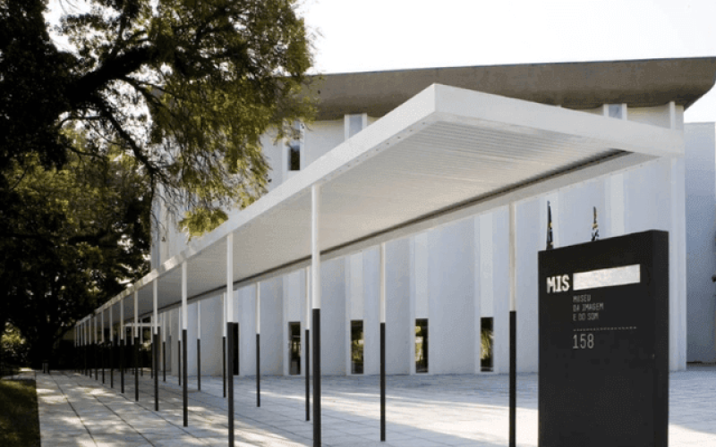 mis-adobe-foundation-qw8ui50rffril7m4e4xgf0roun3u4l2yp6drh34rk8 Home V3