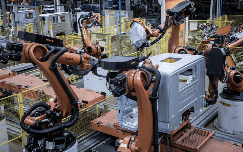 robotica-industrial-VWCO-bracos-roboticos-Volkswagen-Caminhoes-e-Onibus-automacao-industrial-na-fabrica-VWCO-robos-na-producao-de-caminhoes-fabrica-automatizada-Volkswagen-rnzlaeq3uztko9oag66f16raxoxz1e9q139x4agryg Home V3