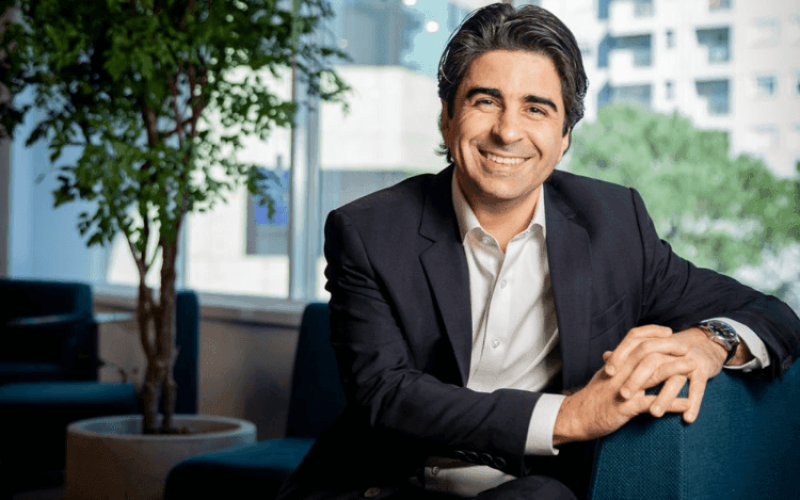 the-led-diretor-de-negocios-r00b4xhwo0iigkobcw1p7ve2ge66giba4ikiz2d2fc Home V3