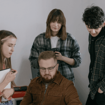 trabalho-presencial-rg9aigqied4yoewws4iqagx1bx5r018noardnopmb0 IDENTIDADES DE SUCESSO